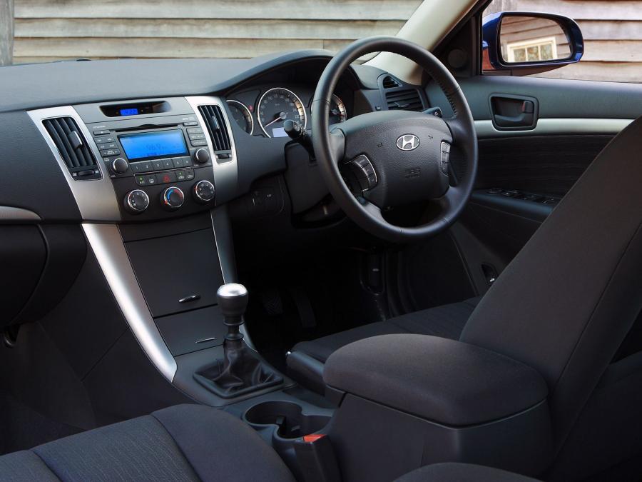  Hyundai Sonata 2008 года  (AU) (фото 9 из 13)